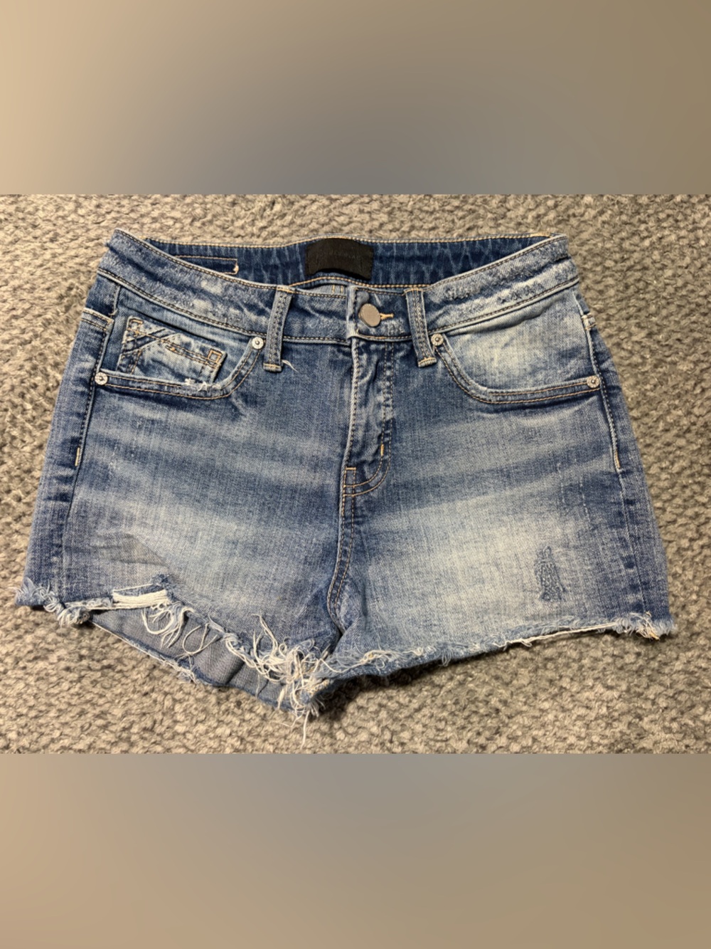 ✨ Shorts Bundle ✨ - Picture 3 of 4